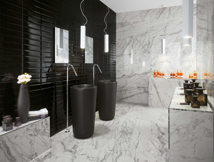 <h1><strong>CONTACT</strong></h1>